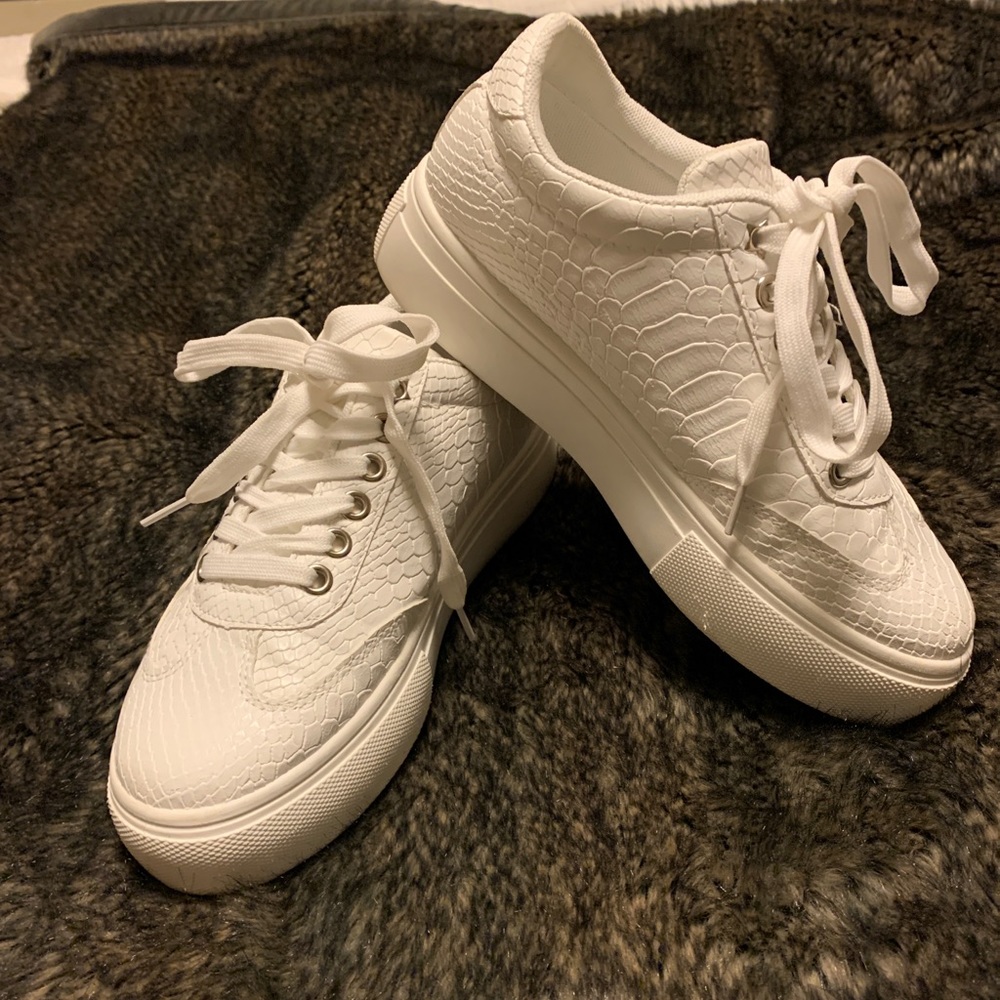 White platform sneakers